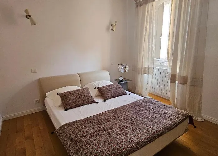 Madallena * Bastia (Corsica)